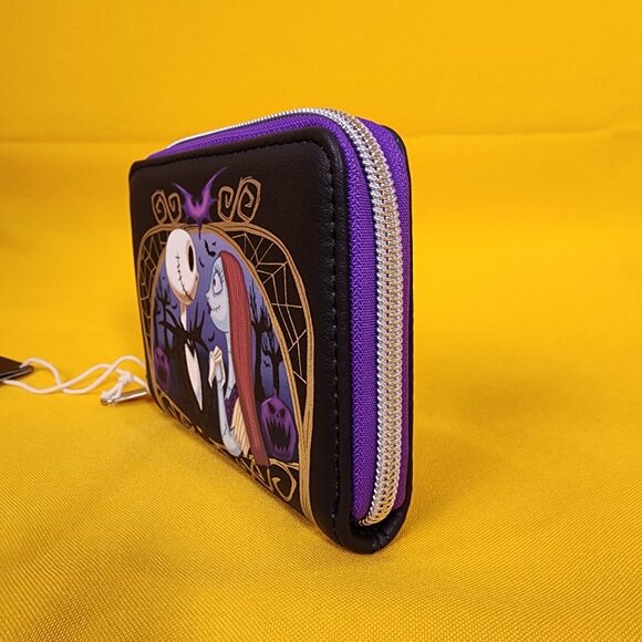 Loungefly The Nightmare Before Christmas Jack & Sally Pumpkin Frame Wallet NEW - Picture 7 of 12